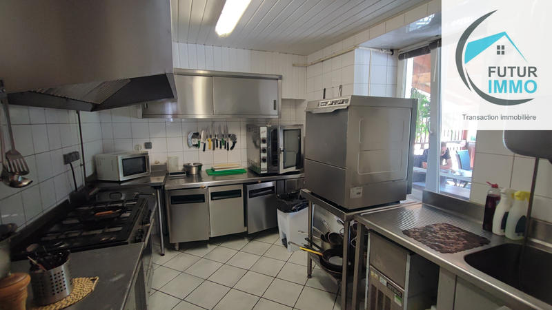 Immeuble - 266 m² - 12 pièces