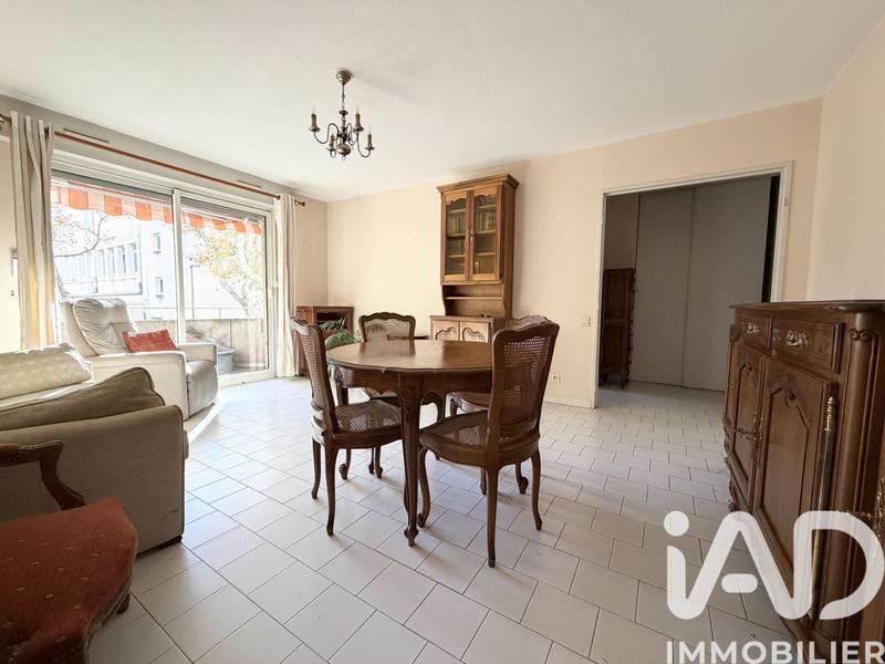 Appartement - 70 m² - 3 pièces