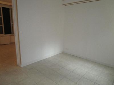 Immeuble - 220 m² - 17 pièces