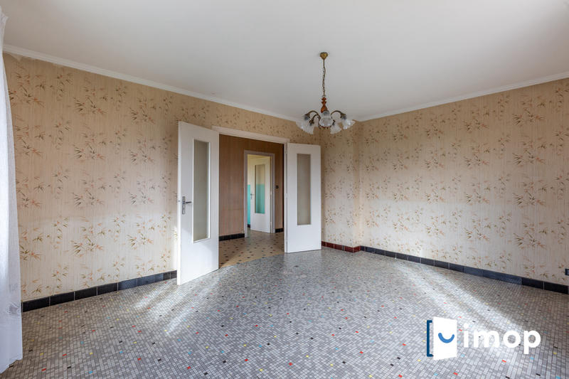 Maison - 89 m² - 5 pièces