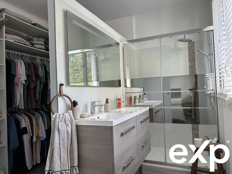 Villa - 220 m² - 7 pièces