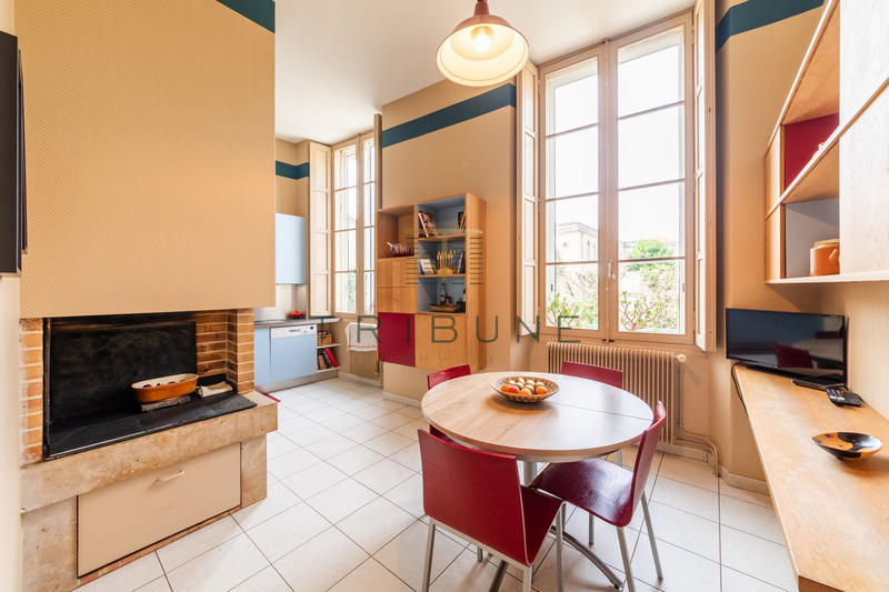 Maison - 500 m² - 10 pièces