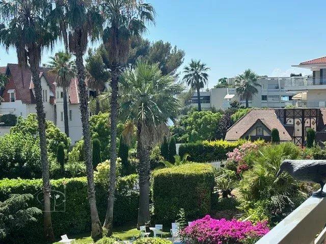 Appartement - 68 m² - 2 pièces