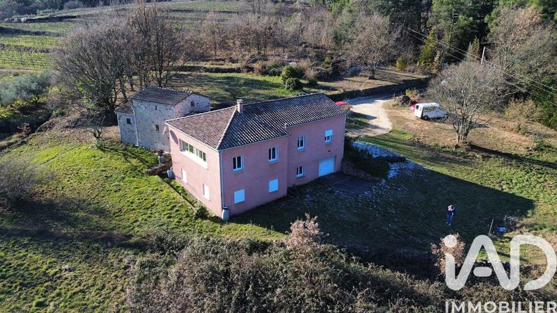 Maison - 157 m² - 6 pièces