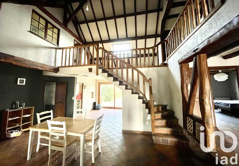 Maison - 180 m² - 7 pièces