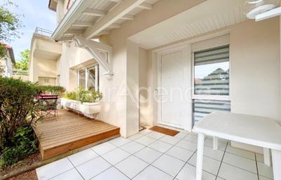 Appartement - 77 m² - 3 pièces