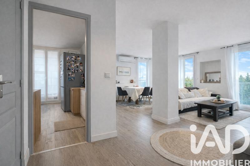 Appartement - 93 m² - 6 pièces