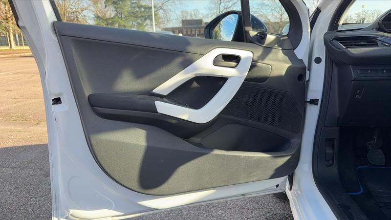 Peugeot 208 II 1.0 PureTech 68 Like