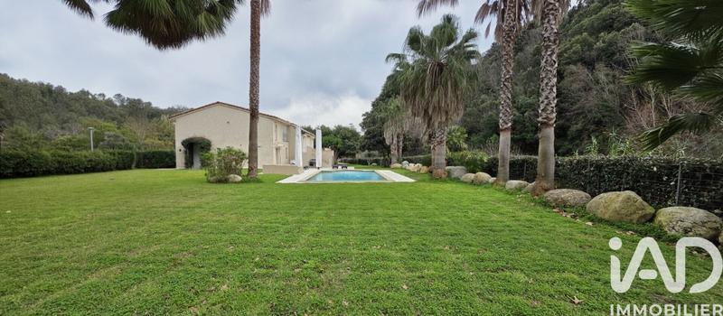 Maison - 167 m² - 8 pièces