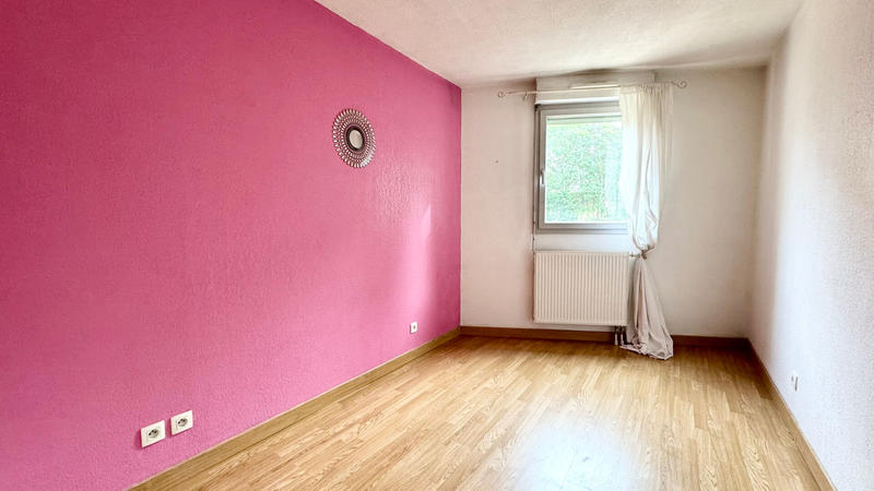 Appartement - 90 m² - 4 pièces