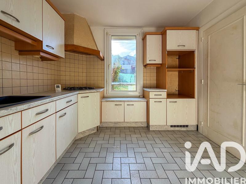Maison - 135 m² - 6 pièces