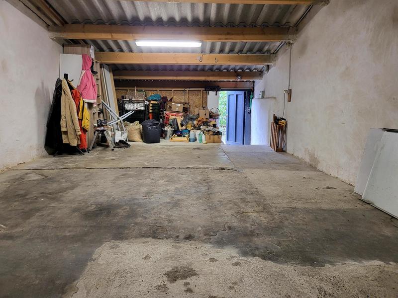 Maison - 241 m² - 5 pièces