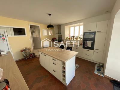 Maison - 131 m² - 6 pièces