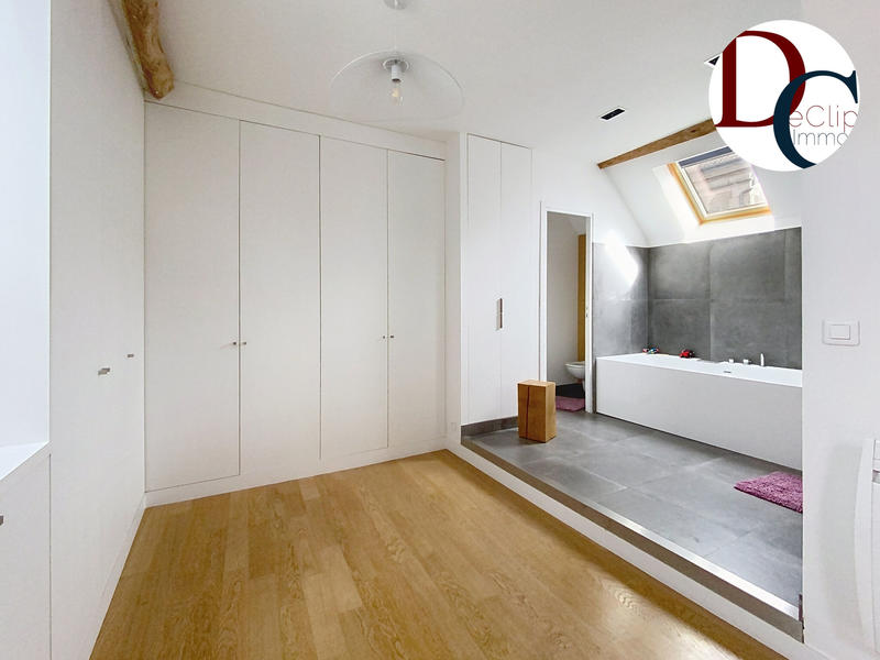 Maison - 160 m² - 7 pièces