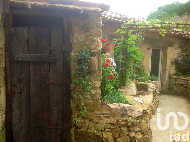 Maison de village - 250 m² - 10 pièces