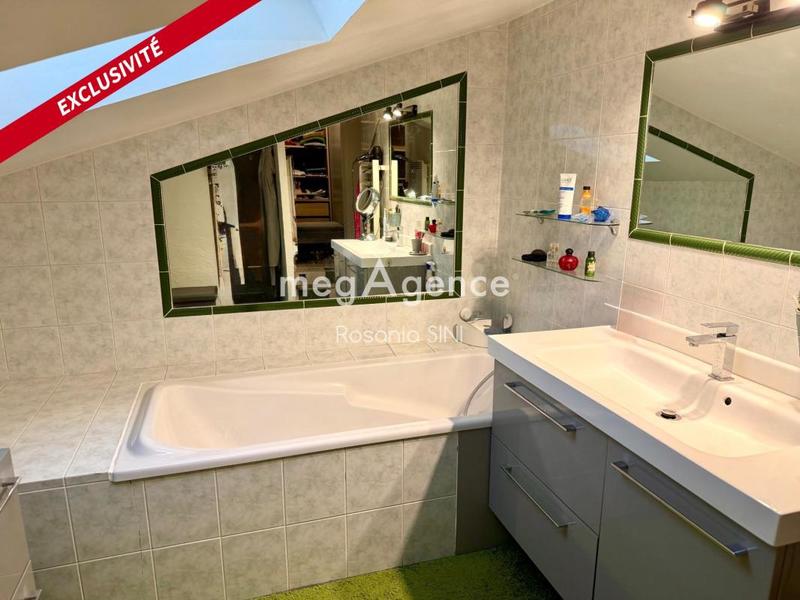 Maison - 152 m² - 6 pièces