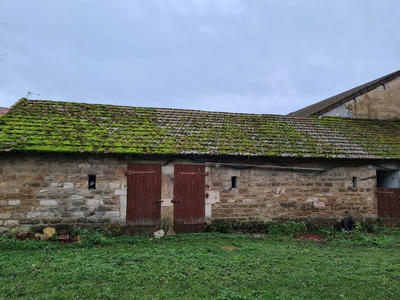 Maison - 145 m² - 2 pièces