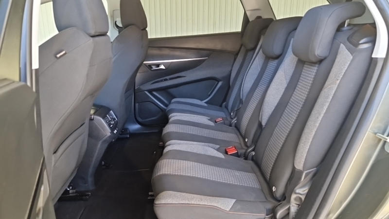 Peugeot 5008 bluehdi 130ch ss eat8 active