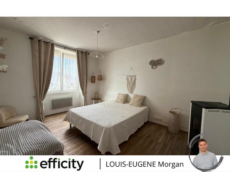 Maison - 155 m² - 6 pièces