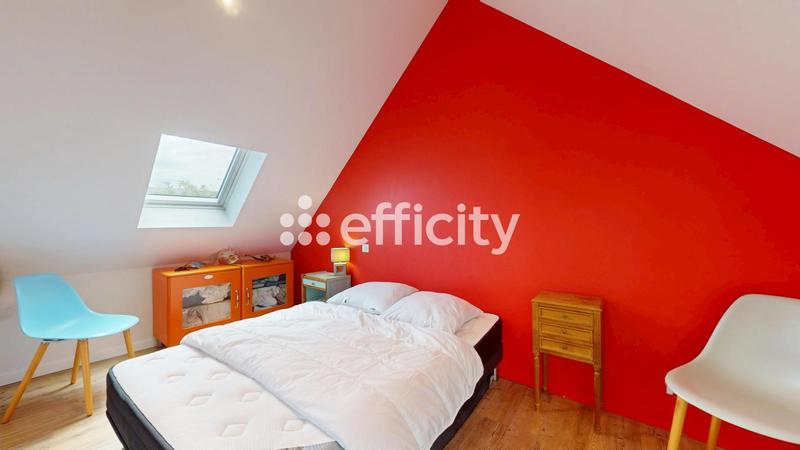 Maison - 97 m² - 5 pièces