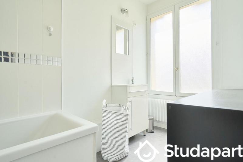 Chambre - 14 m² - 1 pièce