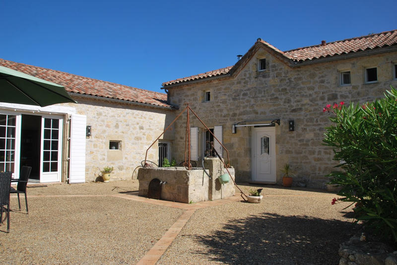 Maison - 500 m² - 14 pièces