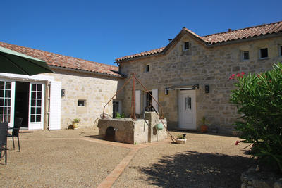 Maison - 500 m² - 14 pièces