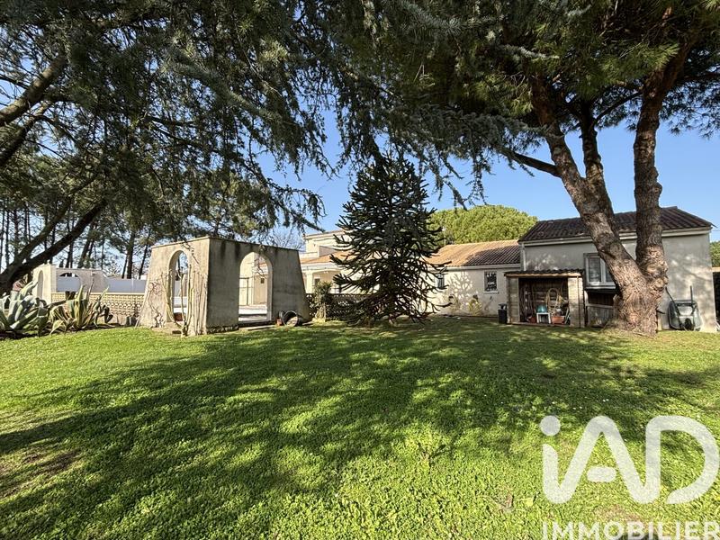 Maison - 189 m² - 7 pièces