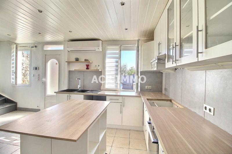 Maison - 70 m² - 4 pièces