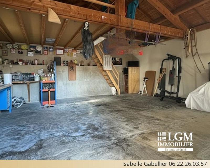 Maison - 138 m² - 4 pièces