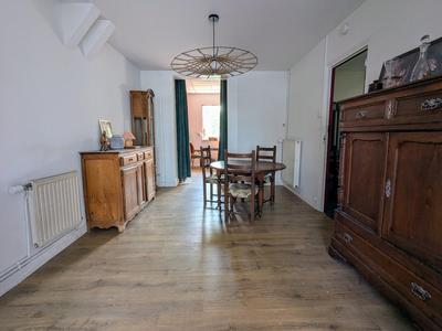 Maison - 135 m² - 6 pièces