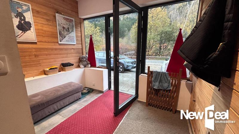 Châlet - 152 m² - 6 pièces