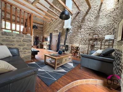 Maison - 171 m² - 6 pièces