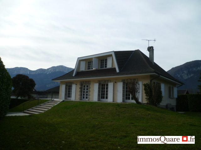 Maison - 152 m² - 6 pièces
