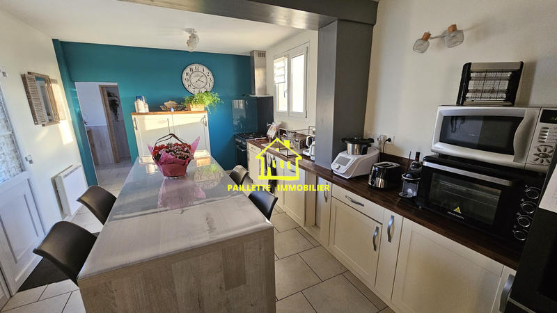 Maison - 147 m² - 5 pièces