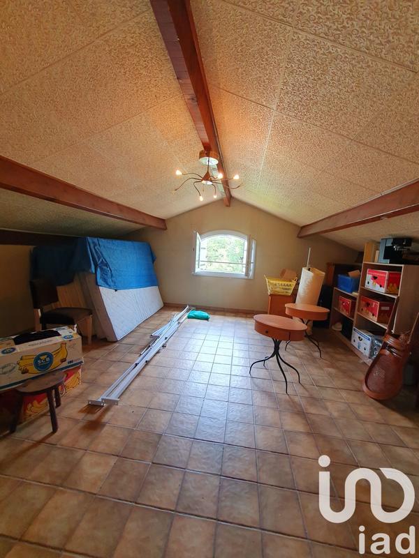 Maison - 198 m² - 8 pièces