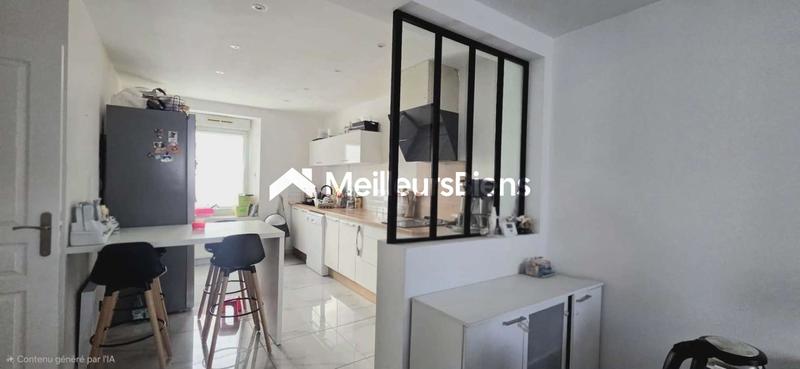 Maison - 115 m² - 5 pièces