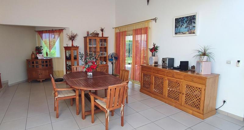 Maison - 157 m² - 5 pièces