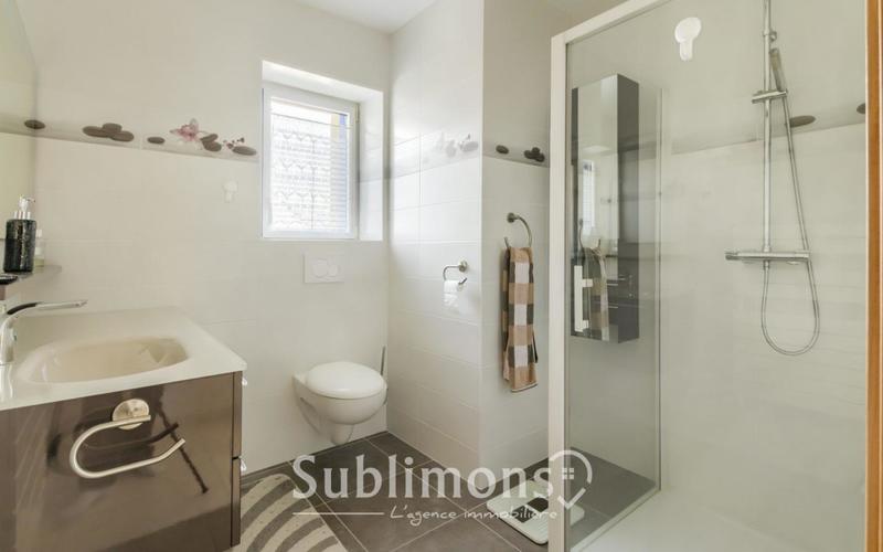 Maison - 206 m² - 4 pièces