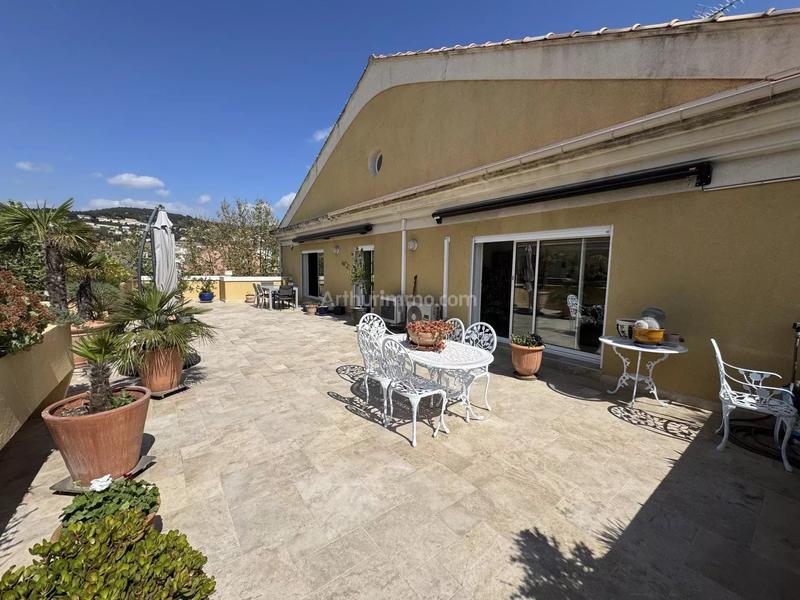 Appartement - 149 m² - 5 pièces