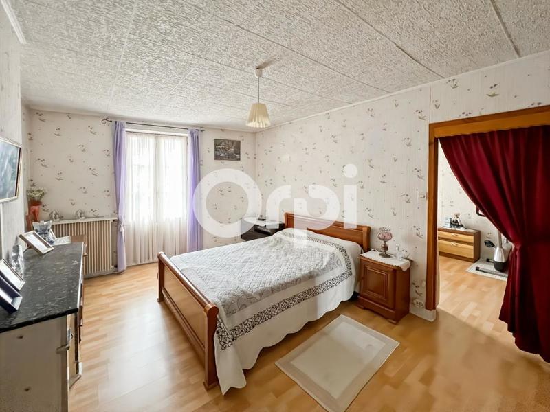 Maison - 95 m² - 4 pièces