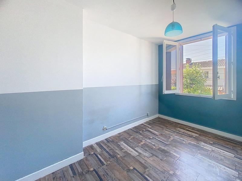 Maison - 100 m² - 6 pièces