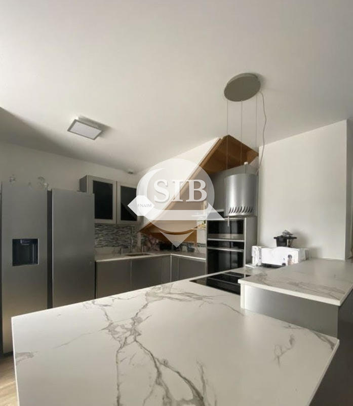 Maison ancienne - 110 m² - 5 pièces