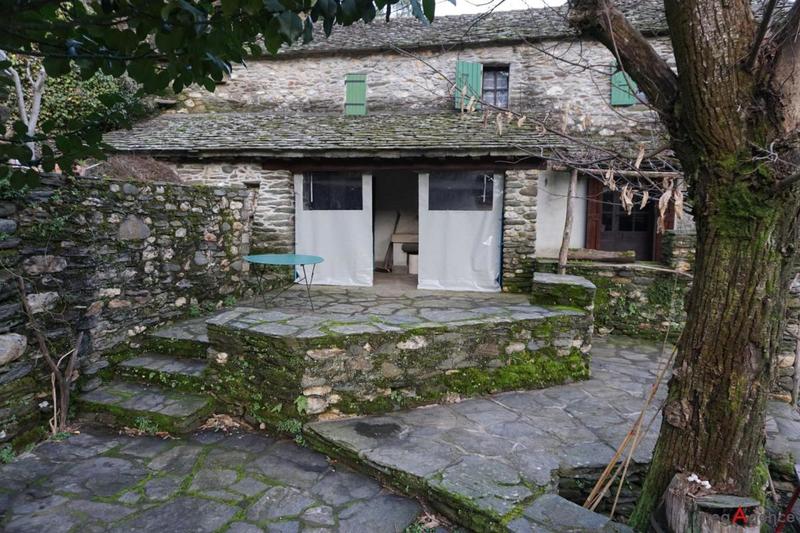 Maison ancienne - 90 m² - 4 pièces