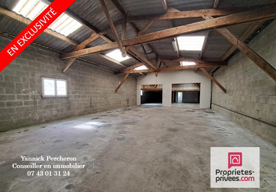 Maison - 500 m² - 6 pièces