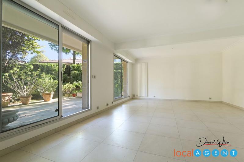 Appartement - 104 m² - 5 pièces