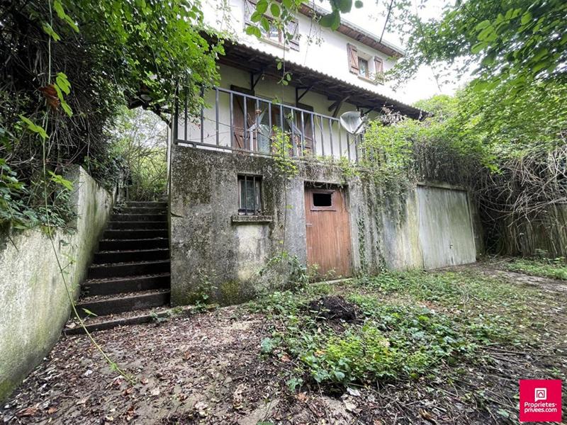 Maison - 92 m² - 4 pièces