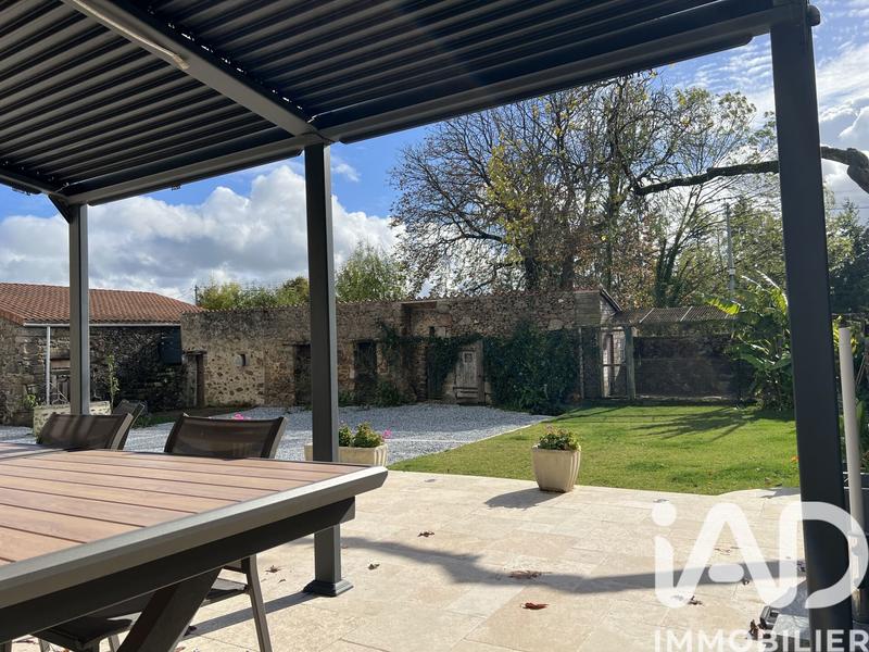 Maison de campagne - 244 m² - 6 pièces