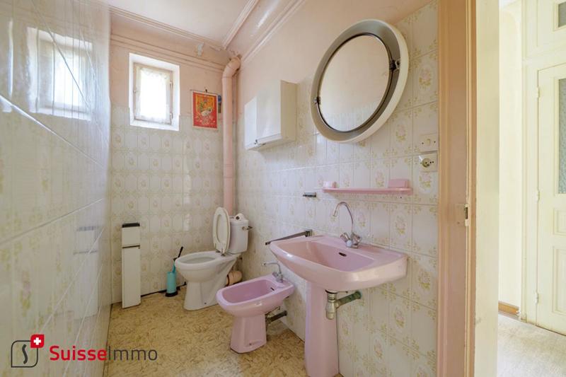 Maison - 270 m² - 11 pièces