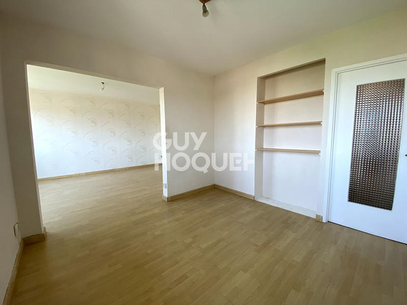 Appartement - 94 m² - 5 pièces